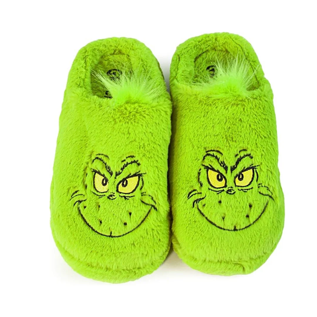 Kit Pijama Grinch em Lã Polar com Pantufa – Presente Perfeito de Natal