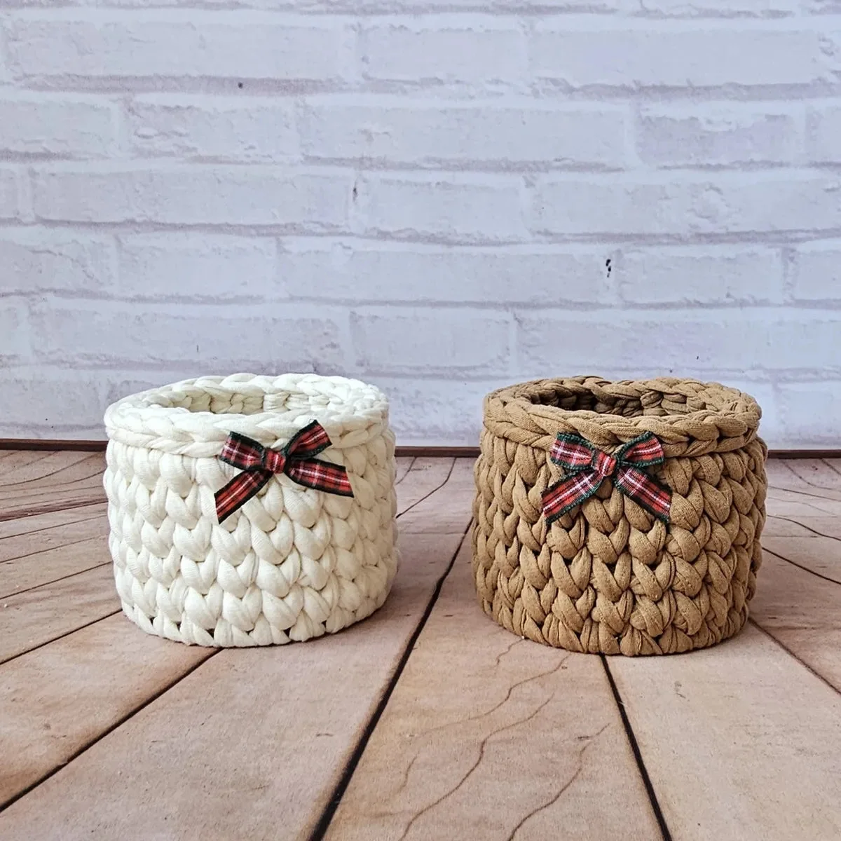 Kit Porta Panetone de Crochê Branco e Bege