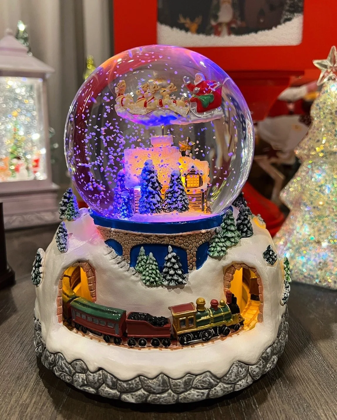 Globo de Neve de Natal com Trem Animado - Único EXCLUSIVO