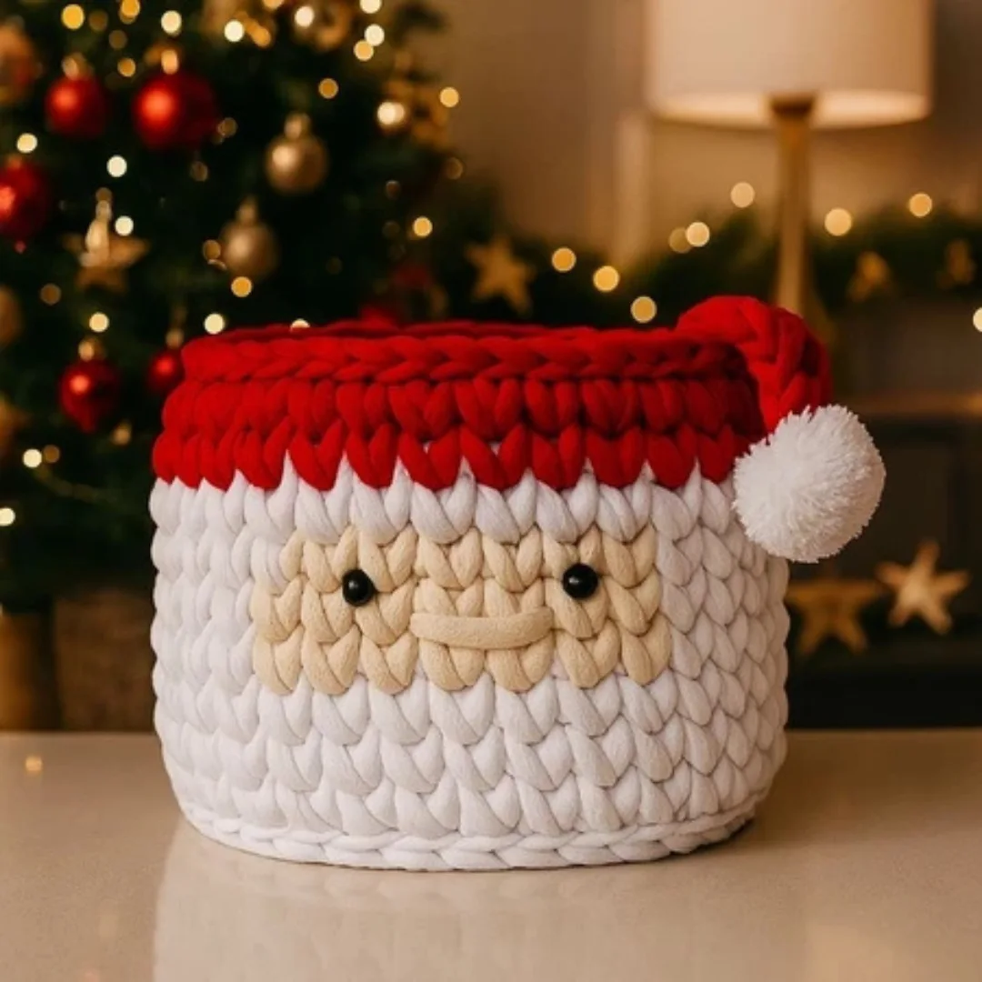 Porta Panetone de Crochê Artesanal - Decoração e Presente de Natal