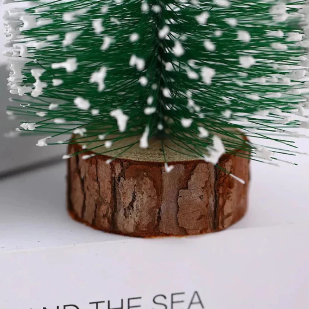Mini Pinheiros de Natal com luz LED