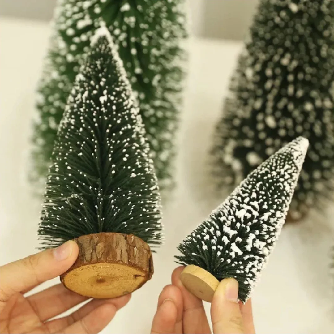 Mini Pinheiros de Natal com luz LED
